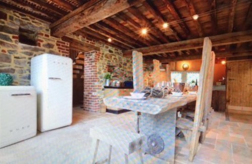 La Reid House | Discover Thermes de la Charmille: Family-Friendly Retreat