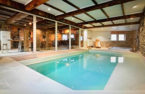 La Reid House | Discover Thermes de la Charmille: Family-Friendly Retreat