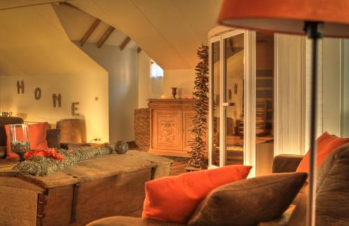 Theux House | Oceanfront Retreat at Thermes Oppidum with Spa & Pool