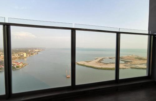 Malacca City Apartment | Modern Retreat at Thermospace Silverscape Melaka City