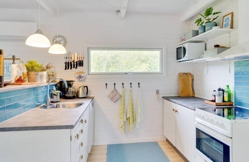 Trend House | Relax at Thersten: Oceanfront Bliss Steps from the Inlet