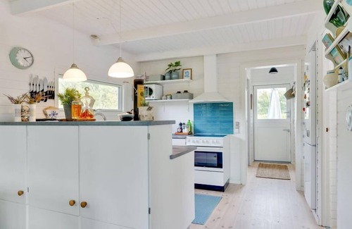 Trend House | Relax at Thersten: Oceanfront Bliss Steps from the Inlet