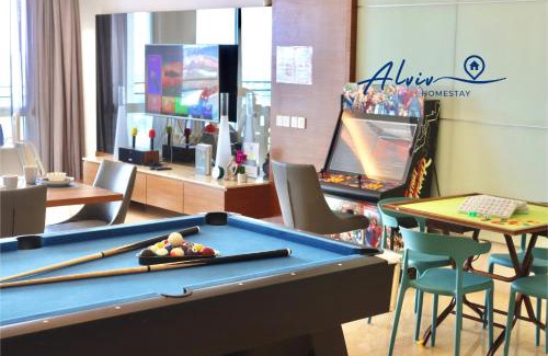 Bunga Paya Pantai Apartment | Experience TheShore: 4-Star Penthouse with Private Pool