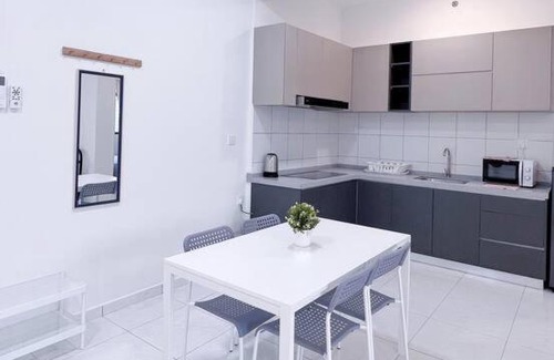 Kampung Sungai Nibong Apartment | Budget-Friendly Stay at TheSun Studio in Bayan Lepas