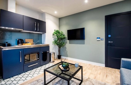 Thetford House | Thetford Hive Aparthotel - One Bedroom Suite 11