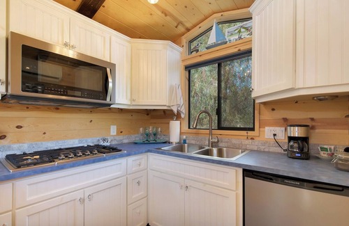 Rainbow CDP Cabin | Explore The Little Beach House at Coral Tree House