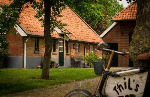 Municipality of Hof van Twente Bed & Breakfast | Welcoming Thil's Bed and Breakfast: Family-Friendly Retreat