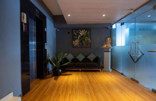 Colombo 02 Hotel | Budget-Friendly Stay at Thilhara Days Inn with Breakfast