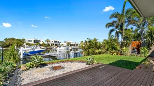 Banksia Beach House | Indulge in Elegance with Pet-Friendly Comfort & Pool Access