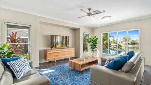 Banksia Beach House | Indulge in Elegance with Pet-Friendly Comfort & Pool Access