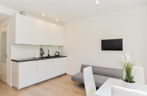 Juodkrante Apartment | Embrace Positivity at Our Top-Rated Hotel - 9.6/10