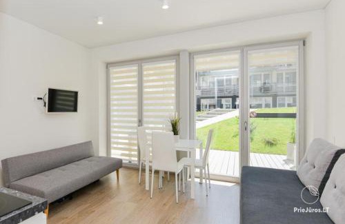 Juodkrante Apartment | Embrace Positivity at Our Top-Rated Hotel - 9.6/10