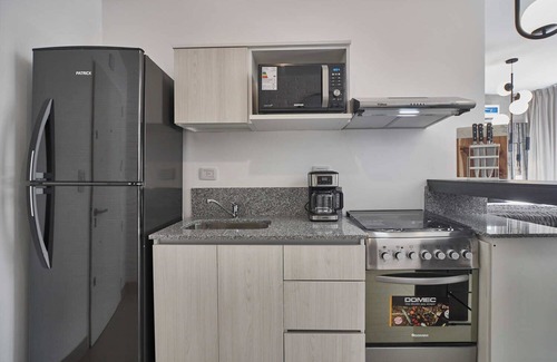 San Nicolas Apartment | Modern Apartment in Centro, Buenos Aires with Pool & Spa