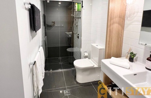 City East Apartment | This apartment is a 1 bedroom(s), 1 bathrooms, located in City, ACT.