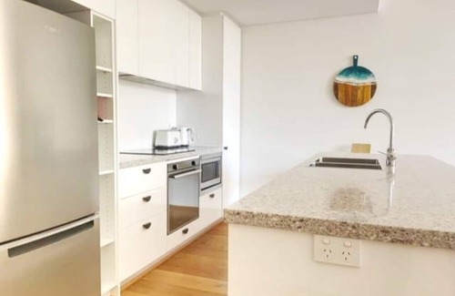 Fremantle Apartment | Exceptional 2-Bedroom Apartment with Ocean View in Fremantle