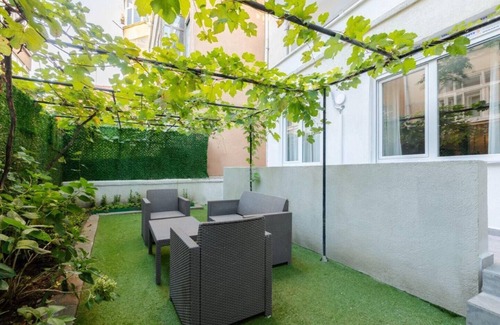 Osmanbey Apartment | This apartment is a 2 bedroom(s), 2 bathrooms, located in Şişli, İstanbul.
