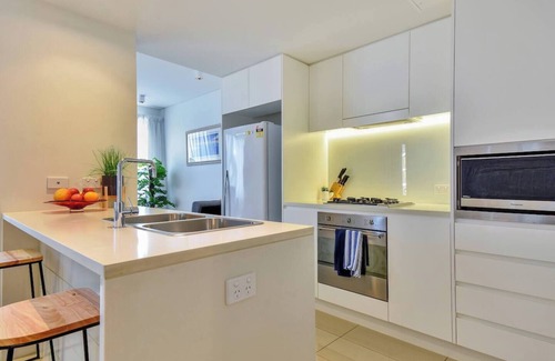 Darwin City Centre Apartment | This apartment is a 2 bedroom(s), 2.5 bathrooms, located in Darwin City, NT.