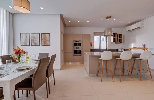 Mellieħa Heights Apartment | Ideal 3-Bedroom Apartment in Il-Mellieħa for Families