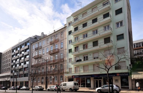 Sao Jorge de Arroios Apartment | Convenient Getaway for Tourists & Business Travelers