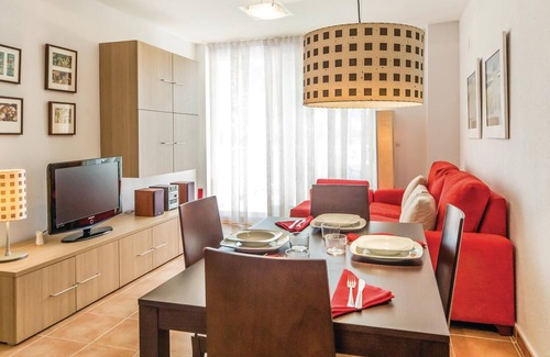 San Jorge Apartment | This comfortable apartment is located in one of the best golf resorts north of Castellón and is a pa
