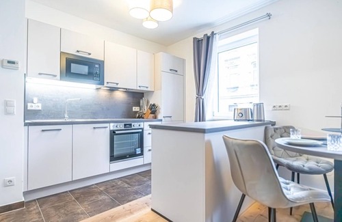 Vienna Apartment | This cozy and spacious 1-bedroom, 1-living room apartment is thoughtfully design