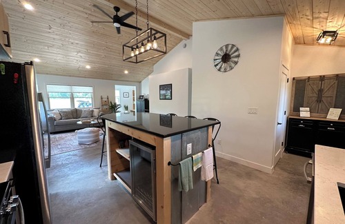 Herbster House | Cozy Cottage Steps from Herbster Beach with Amazing Views
