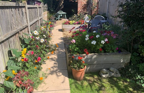 Sheringham Cottage | Charming Cottage Steps from Beeston Common and Beach