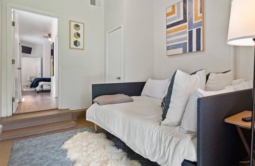 Saint Thomas Development Apartment | Family-Friendly 3 Bedroom Duplex in Vibrant New Orleans