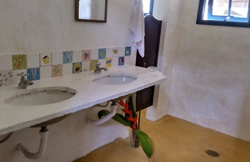Camburi House | This house is not available