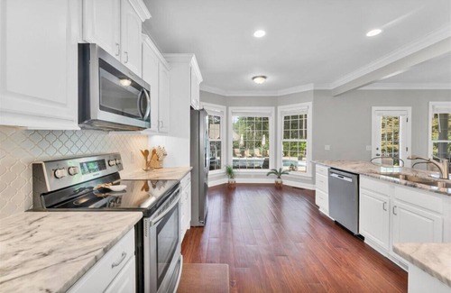 Southern Pines House | Ideal Getaway: Pool, Golf & Steps to Downtown Fun