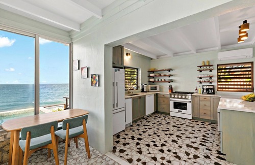 Estate La Vallee House | THIS IS IT! SEAFRONT RETREAT W/BEACH ACCESS & POOL