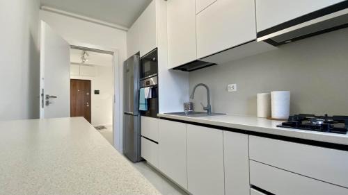 Oradea Apartment | Guest Rated: This Is Us Apartments - Pet & Child Friendly