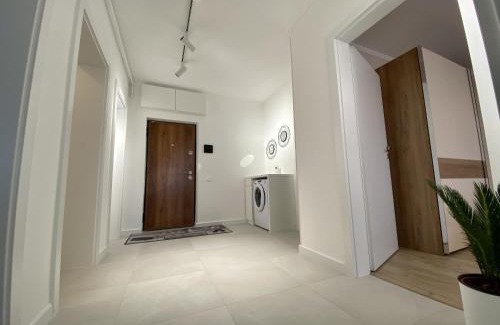 Oradea Apartment | Guest Rated: This Is Us Apartments - Pet & Child Friendly