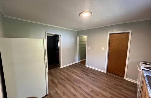 Sumter House | Discover Your Perfect Home Away from Home