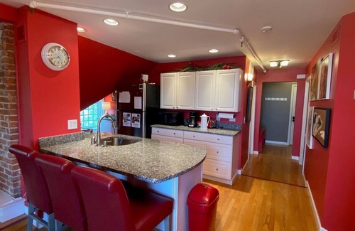 Chautauqua Condo | Enchanting Penthouse Suite at Historic Aldine House