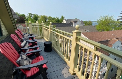 Chautauqua Condo | Enchanting Penthouse Suite at Historic Aldine House