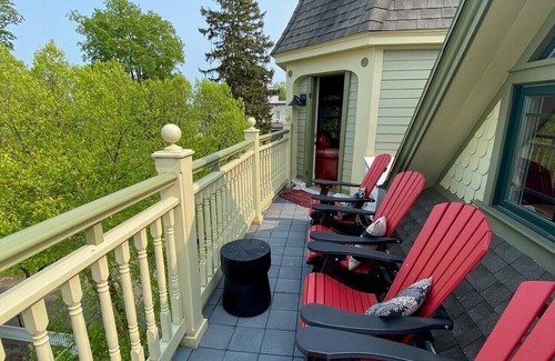 Chautauqua Condo | Enchanting Penthouse Suite at Historic Aldine House