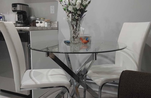 Saskatoon Apartment | Discover Your Oasis of Happiness with Family-Friendly Comfort