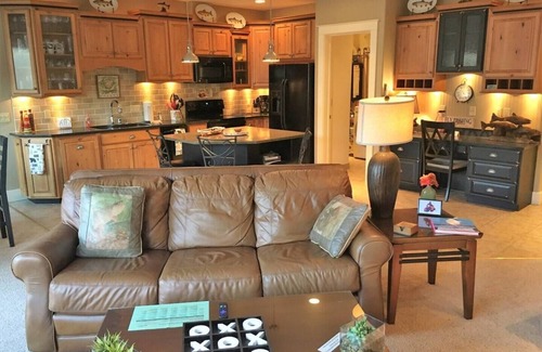 Salida Condo | Perfect 1-Bedroom Condo in Salida, CO - Rated 10/10!