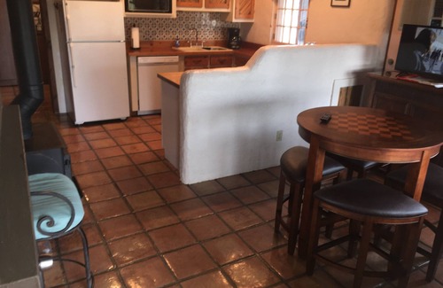 Marana House | Private Ranch House: Family & Pet Friendly Getaway