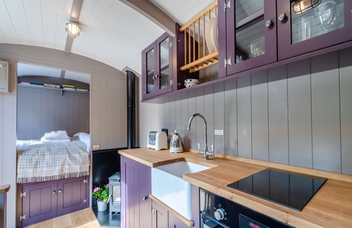 Oldstead Cottage | Experience a Unique Shepherd's Hut with Hot Tub Bliss