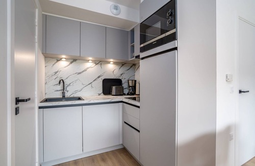 Camiers Apartment | Family Suite with Pool & Spa - Rated 9.6/10 by Guests