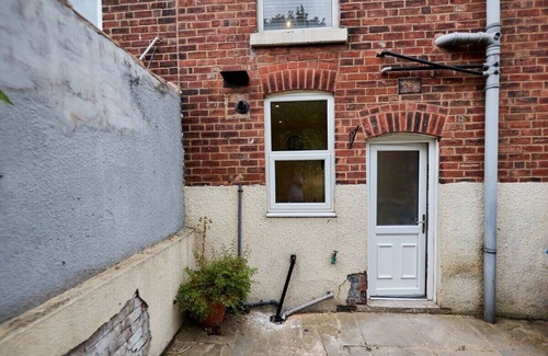 Sheffield House | Cozy 2-Bedroom Townhouse in South Yorkshire, England