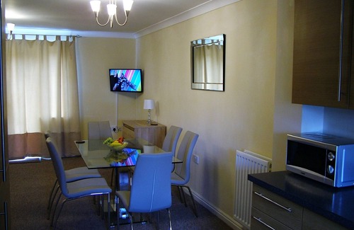 Red Lodge Cottage | Thistle Cottage: Guest Rated 9/10 with Great Amenities