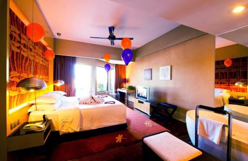 Port Dickson Resort | Relax at Thistle Port Dickson Resort with Oceanfront Views