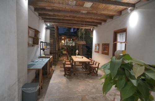 Phan Thiet Apartment | Guest Rated: Thoai Mai House Phan Thiết - Family & Pet Friendly