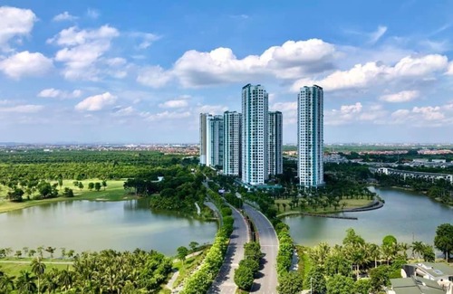 Van Giang Apartment | Unforgettable THOC ECOPARK Blue Home with Golf Course View