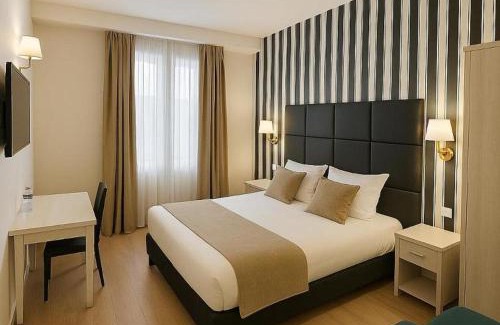 Thoiry Hotel | Oceanfront Retreat at Auberge de l'Etoile - Pet Friendly!
