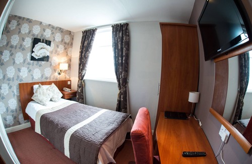 Leamington Spa Hotel | Discover Family-Friendly Comfort at Thomas James Hotel