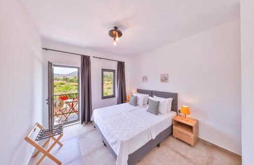 Datca City Center Apartment | Family-Friendly Thomas Suites Datça with Breakfast Included